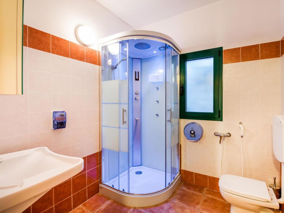 Beautiful Chalet With Swimming Pool In Lombardy Villa Marone Eksteriør billede