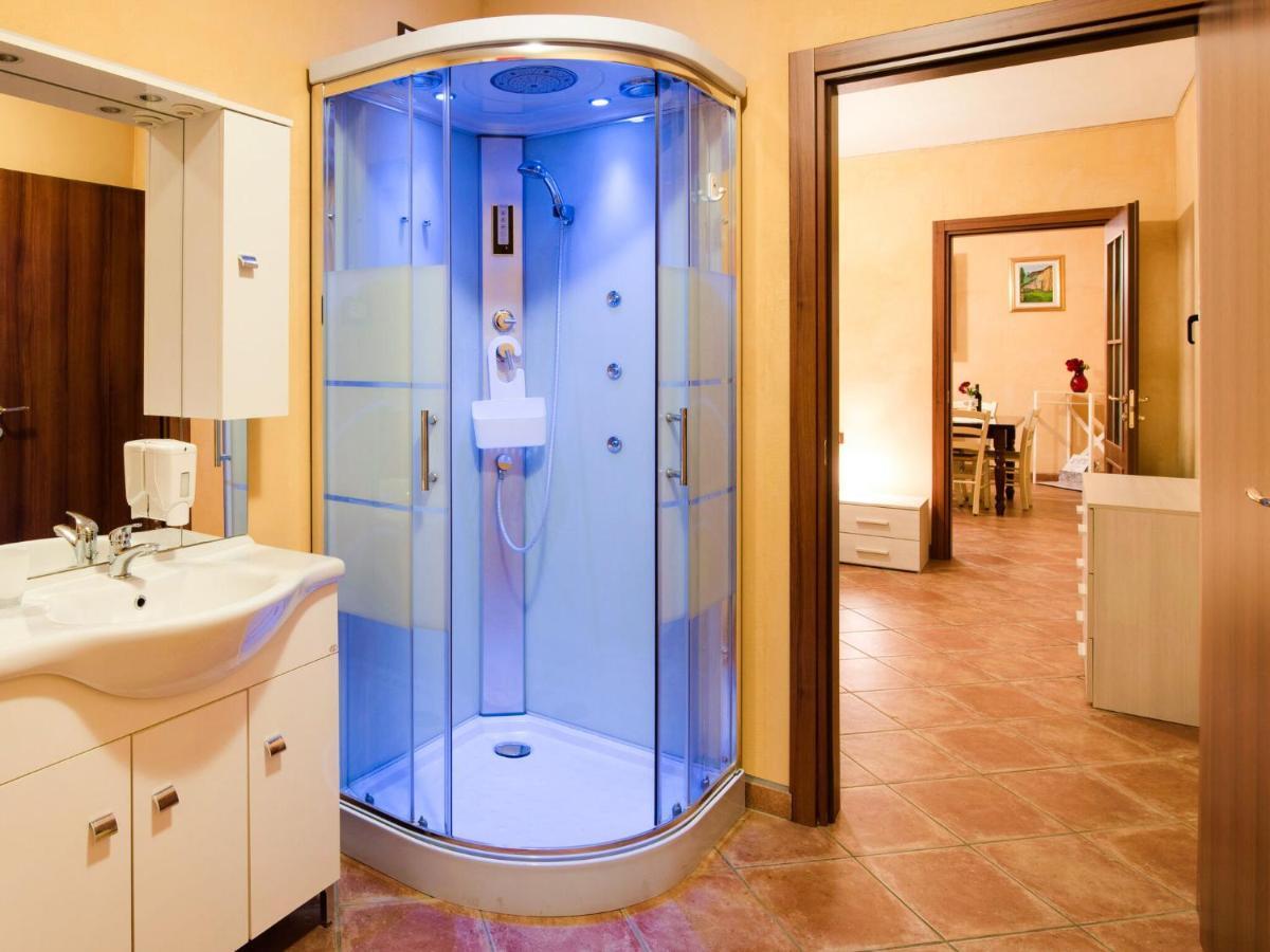 Beautiful Chalet With Swimming Pool In Lombardy Villa Marone Eksteriør billede
